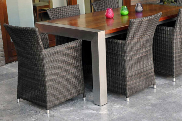 2e4abff660cdb31c21f811e5247ac853_f421