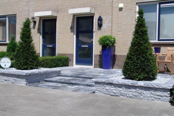 Indgangsparti med marmor fliser