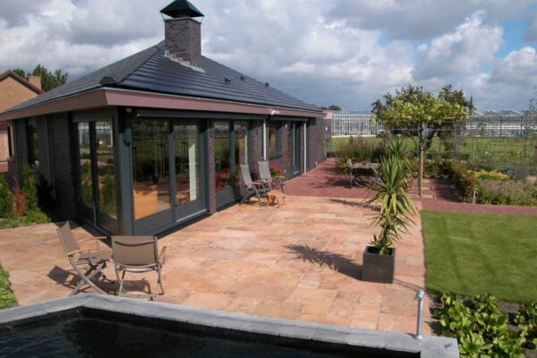 b810660353bc919835eeca57a7fbcbb1_f538