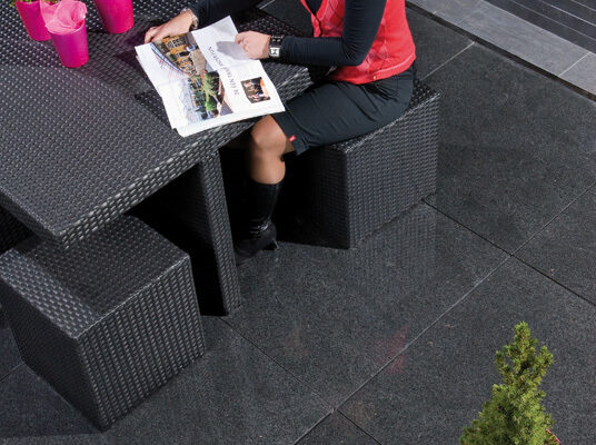 c49b85be4829e29fae48df1469443cc8_f210