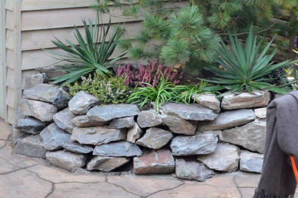 c9b6974f7b6a51dffd8c7c5cc39d3852_f601